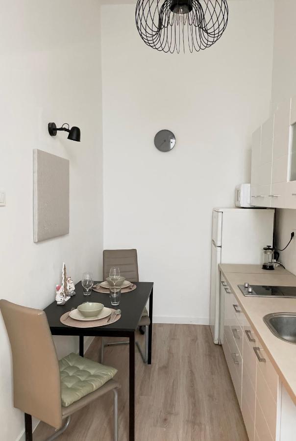 Cozy Apartment In Central Βουδαπέστη Εξωτερικό φωτογραφία